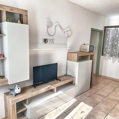 Casa Vacanze La Maddalena Holiday home *